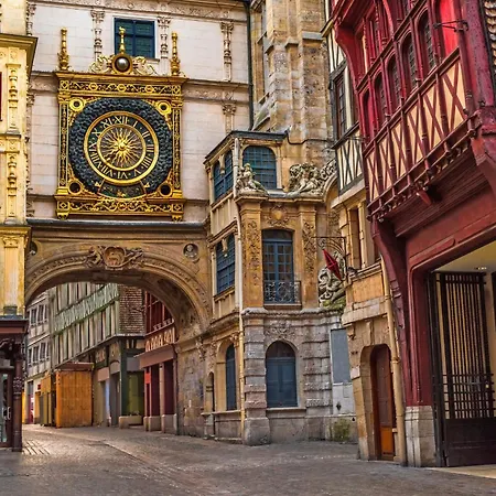 Apartment Le Passage Du Renard Pour 6 Personnes Avec Parking Rouen